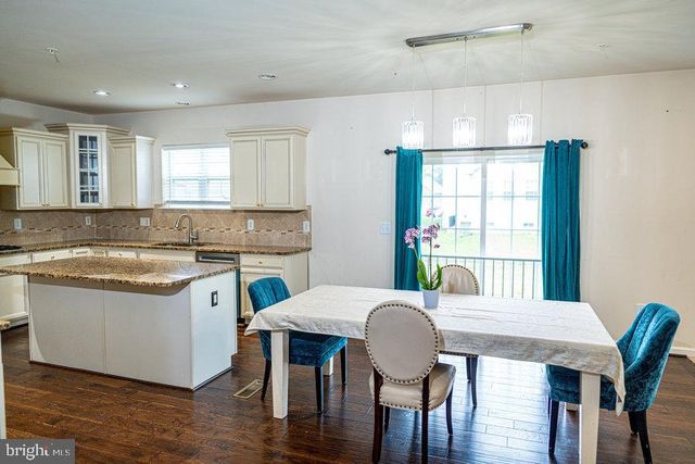 11287 SAINT CHRISTOPHER DR, White Plains, MD 20695