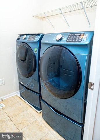 11287 SAINT CHRISTOPHER DR, White Plains, MD 20695