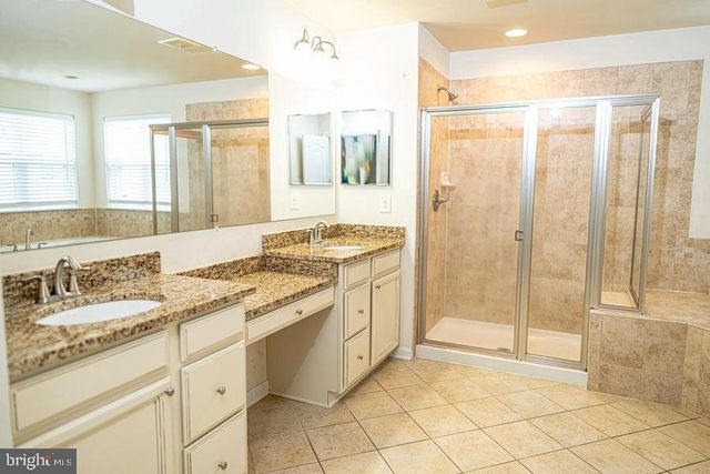 11287 SAINT CHRISTOPHER DR, White Plains, MD 20695