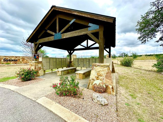 284 Cedar Mountain DR, Spicewood, TX 78654