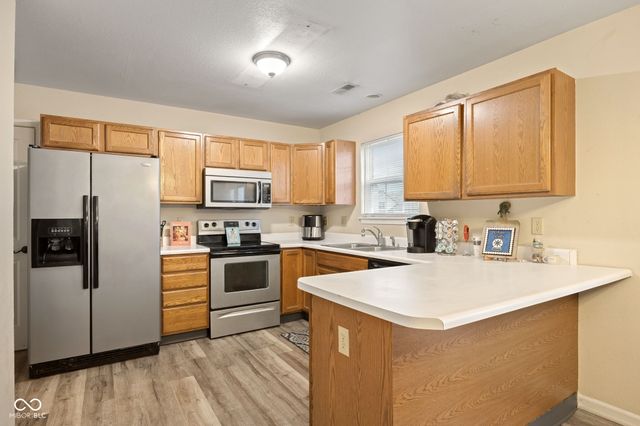 6111 Parrington Drive, Indianapolis, IN 46236