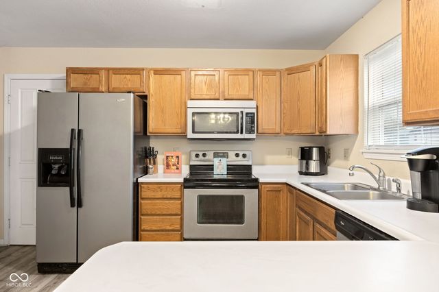 6111 Parrington Drive, Indianapolis, IN 46236