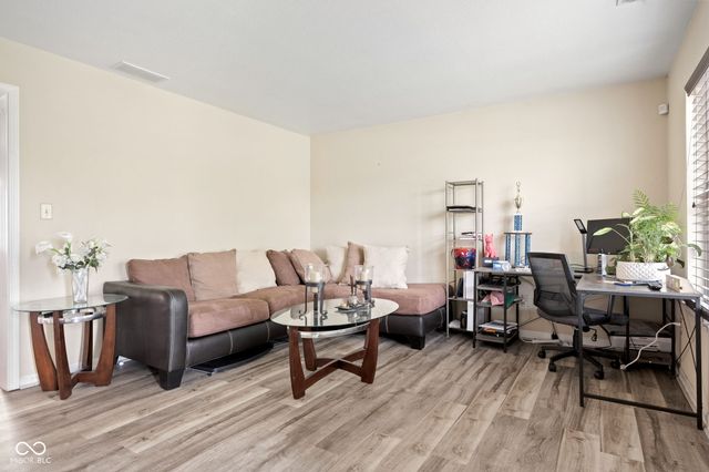 6111 Parrington Drive, Indianapolis, IN 46236