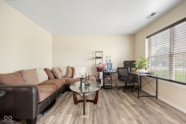 6111 Parrington Drive, Indianapolis, IN 46236