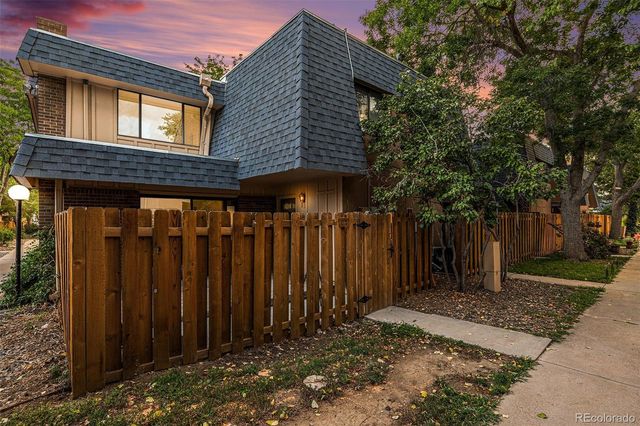 7995 E Mississippi Avenue C2, Denver, CO 80247