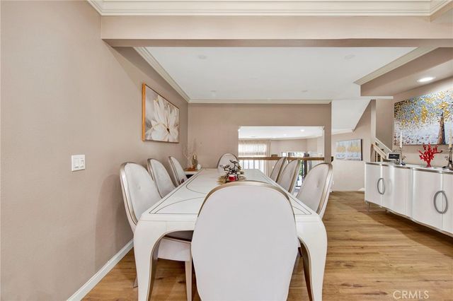 20737 Roscoe 203, Winnetka, CA 91306