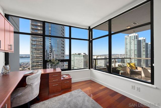 700 W E Street 1903, San Diego, CA 92101