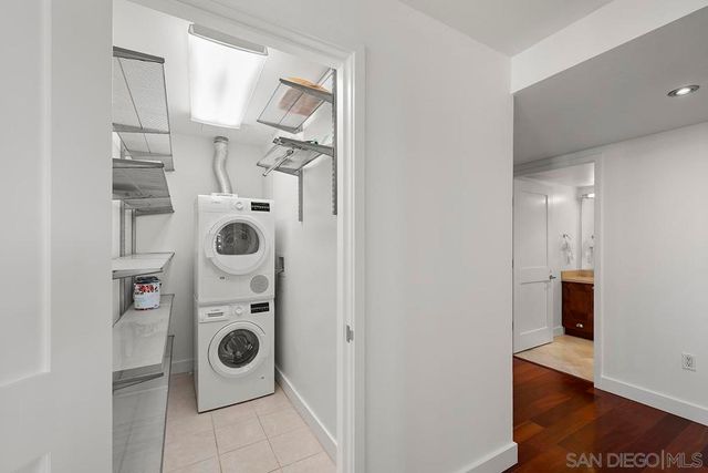 700 W E Street 1903, San Diego, CA 92101