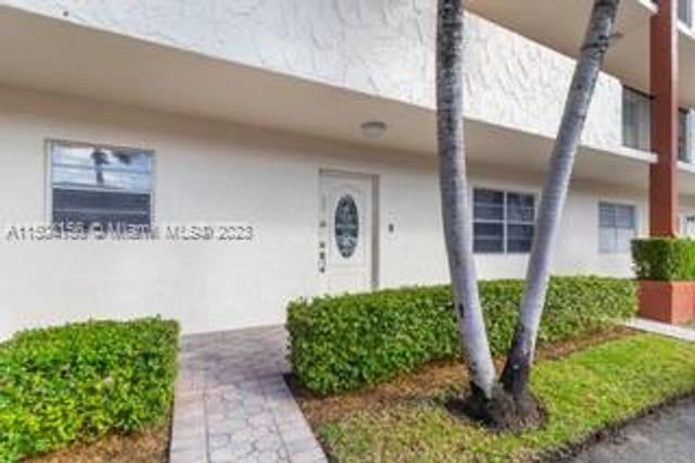 281 S Hollybrook Dr 103, Pembroke Pines, FL 33025