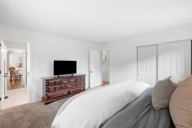 2825 Walford Drive, Centerville, OH 45440