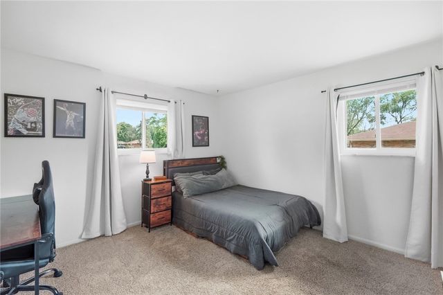 2825 Walford Drive, Centerville, OH 45440