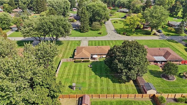 2825 Walford Drive, Centerville, OH 45440