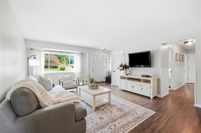 2825 Walford Drive, Centerville, OH 45440