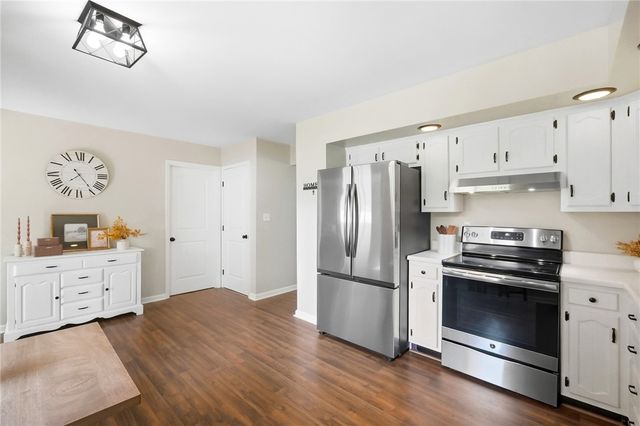 2825 Walford Drive, Centerville, OH 45440