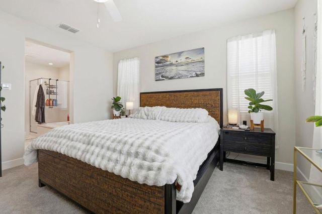 1097 Sunridge Drive, Hollister, CA 95023