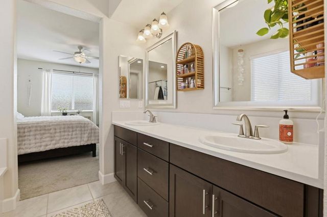1097 Sunridge Drive, Hollister, CA 95023