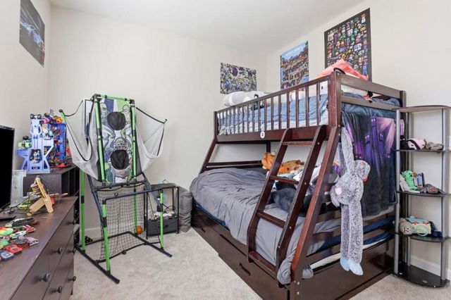 1097 Sunridge Drive, Hollister, CA 95023