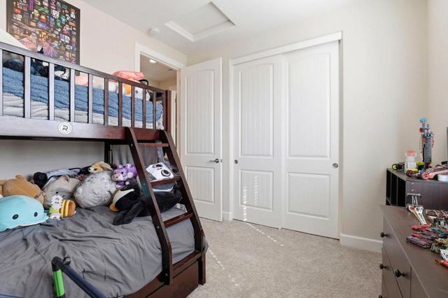 1097 Sunridge Drive, Hollister, CA 95023