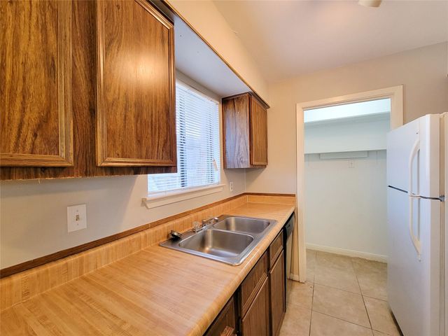 8801 Hammerly Boulevard 501, Houston, TX 77080