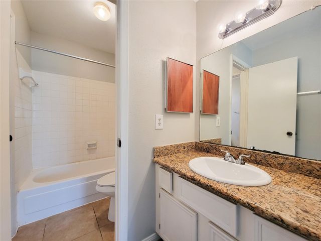 8801 Hammerly Boulevard 501, Houston, TX 77080