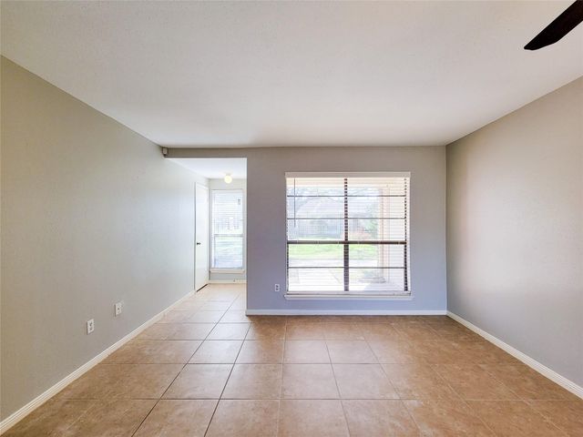 8801 Hammerly Boulevard 501, Houston, TX 77080