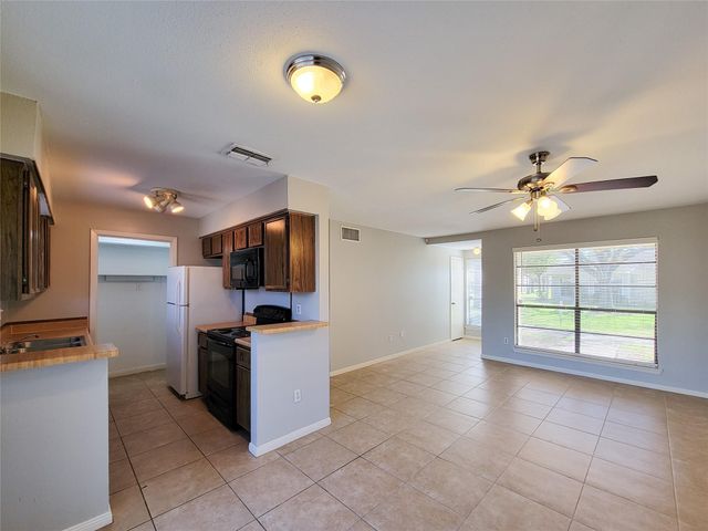 8801 Hammerly Boulevard 501, Houston, TX 77080