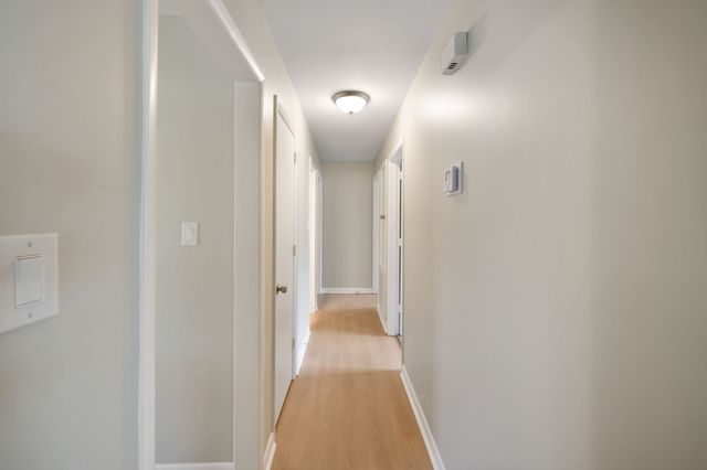 12 Hattie Dr, Fayetteville, TN 37334