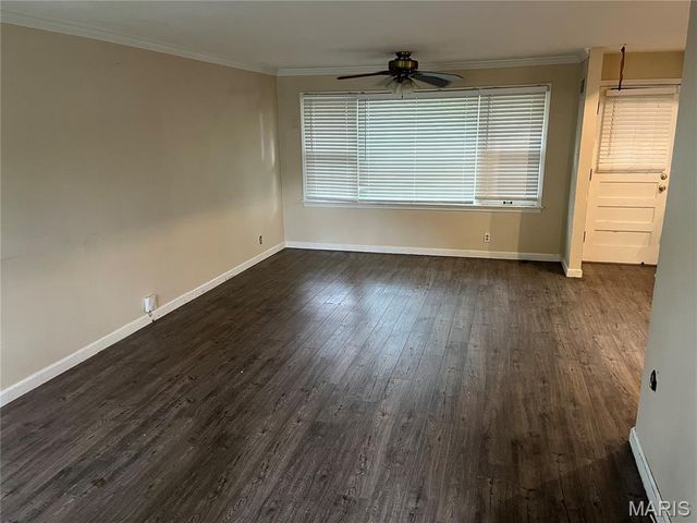 1534 Comet Drive, St Louis, MO 63137