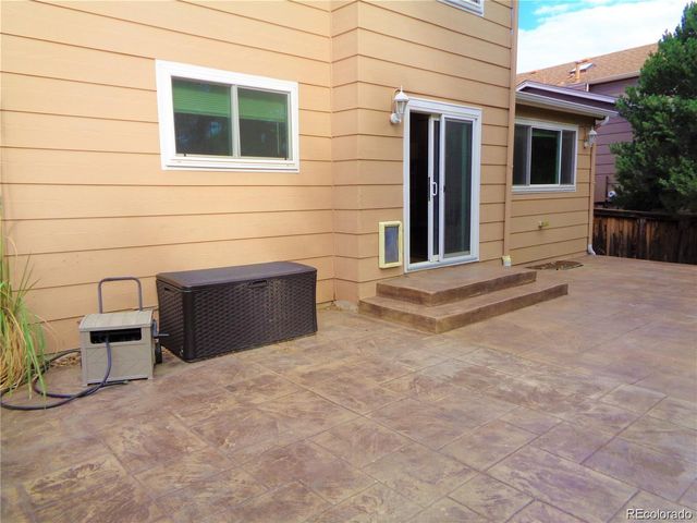 10482 Hyacinth Street, Littleton, CO 80129