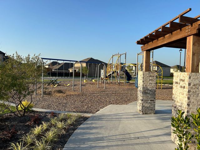 2104 Hamilton Street, Princeton, TX 75407
