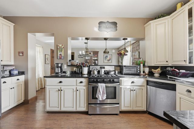 1425 E Street SW, Miami, OK 74354