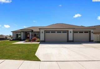 7410 CYAN DR, Pasco, WA 99301