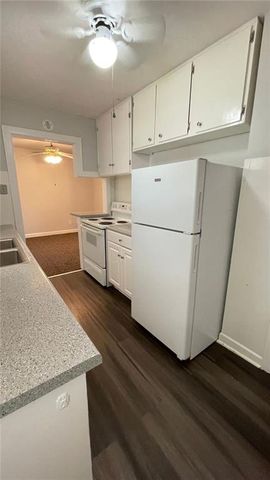 1408 W 28th Street S, Independence, MO 64052