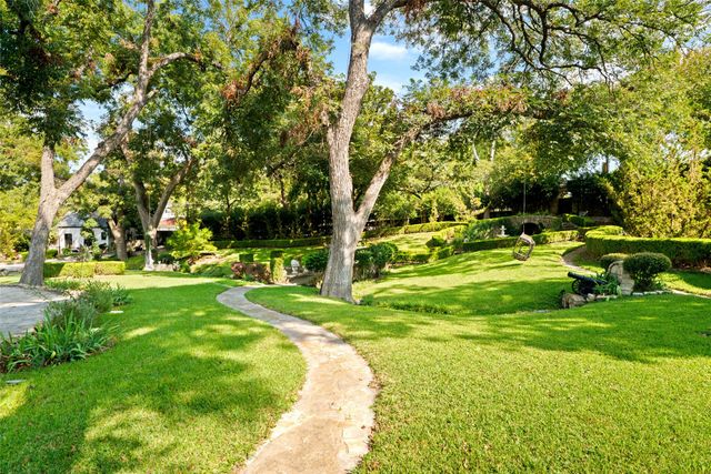 6941 Gaston Avenue, Dallas, TX 75214