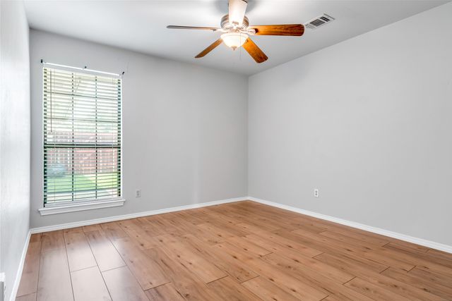 2200 Reading Road, Arlington, TX 76011