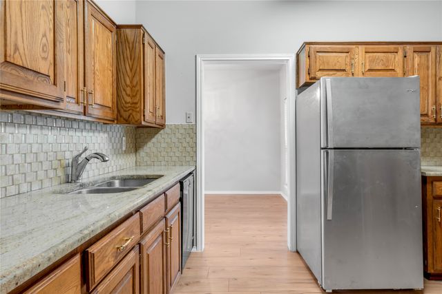 2200 Reading Road, Arlington, TX 76011