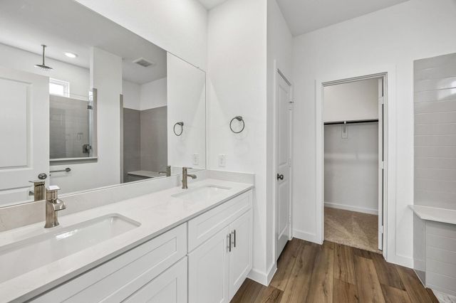 322 Ruby Ford Drive, Cove, TX 77523