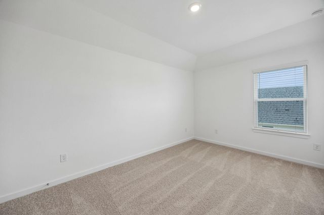 322 Ruby Ford Drive, Cove, TX 77523