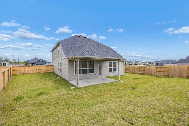 322 Ruby Ford Drive, Cove, TX 77523