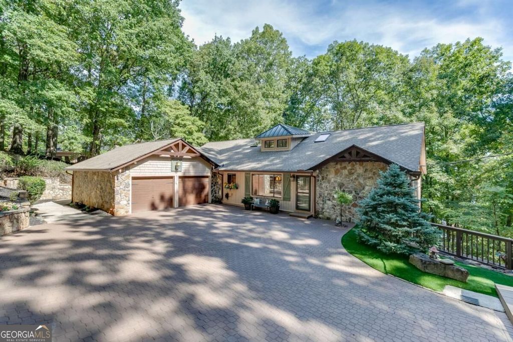 7565 Shadburn Ferry Road, Cumming, GA 30041 — photo 2