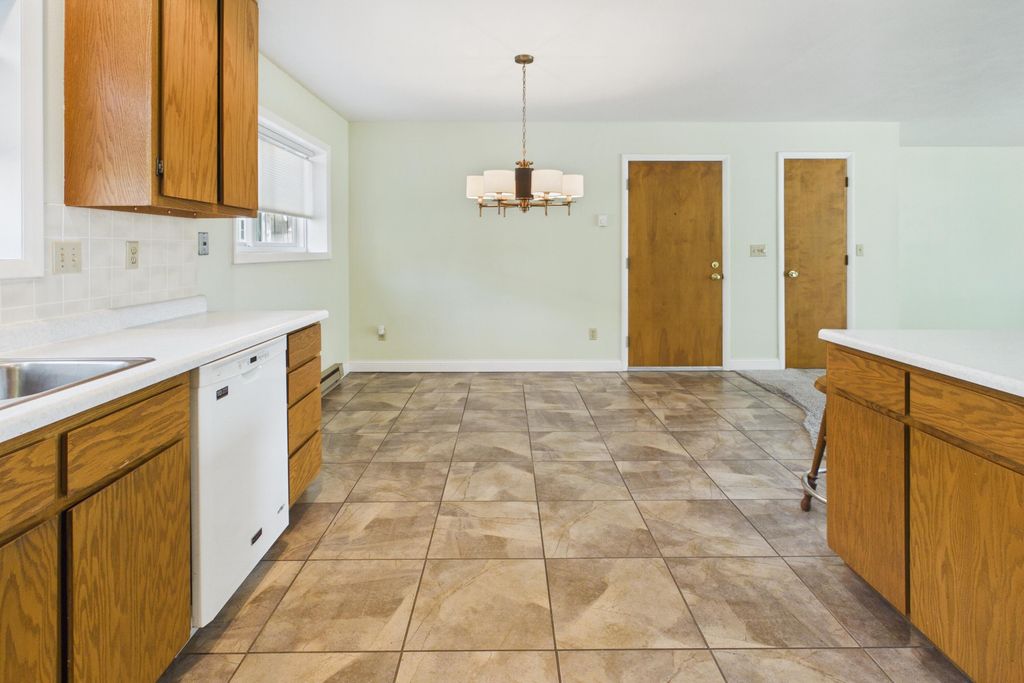 426 Washington ST #2, Lewistown, MT 59457 photo 4