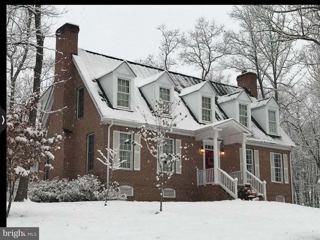 11136 ORLEAN VISTA DR, Marshall, VA 20115