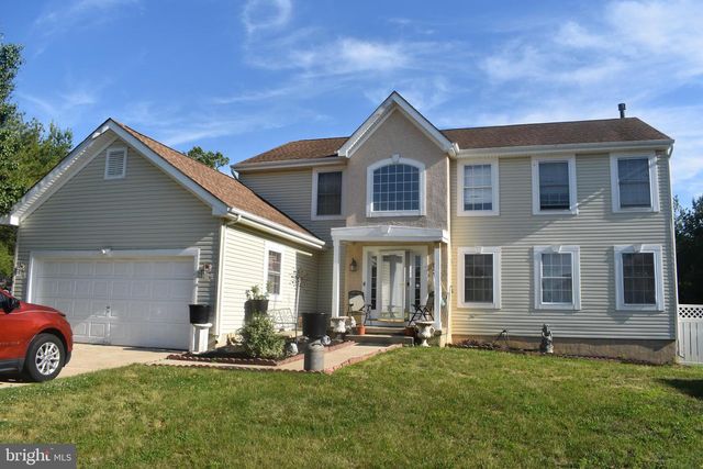 9 CRYSTAL CT, Sicklerville, NJ 08081