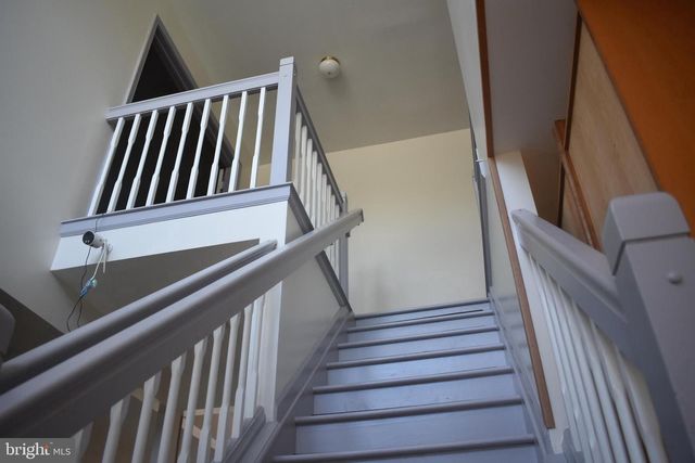 9 CRYSTAL CT, Sicklerville, NJ 08081