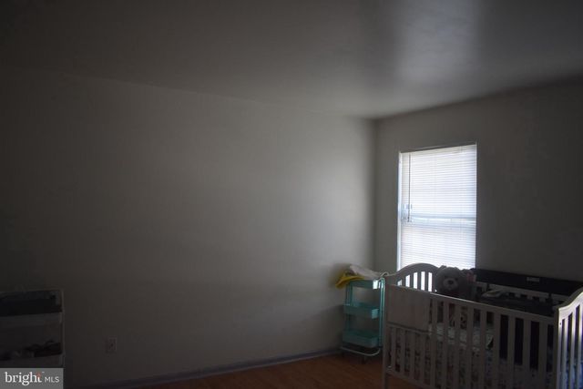 9 CRYSTAL CT, Sicklerville, NJ 08081
