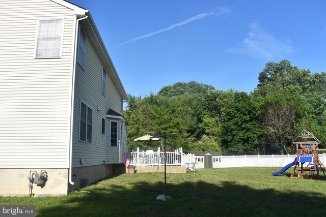 9 CRYSTAL CT, Sicklerville, NJ 08081