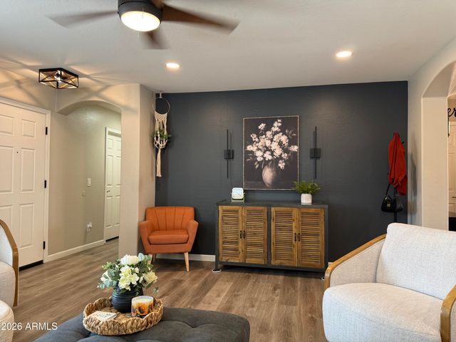 10962 W Manzanita Drive, Peoria, AZ 85345
