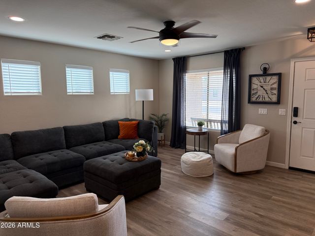 10962 W Manzanita Drive, Peoria, AZ 85345