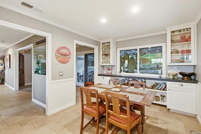 5012 Sleeping Indian Road, Fallbrook, CA 92028