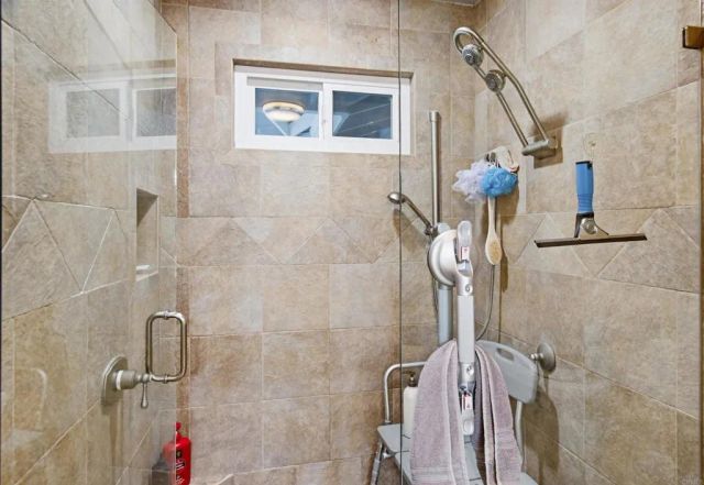 5012 Sleeping Indian Road, Fallbrook, CA 92028